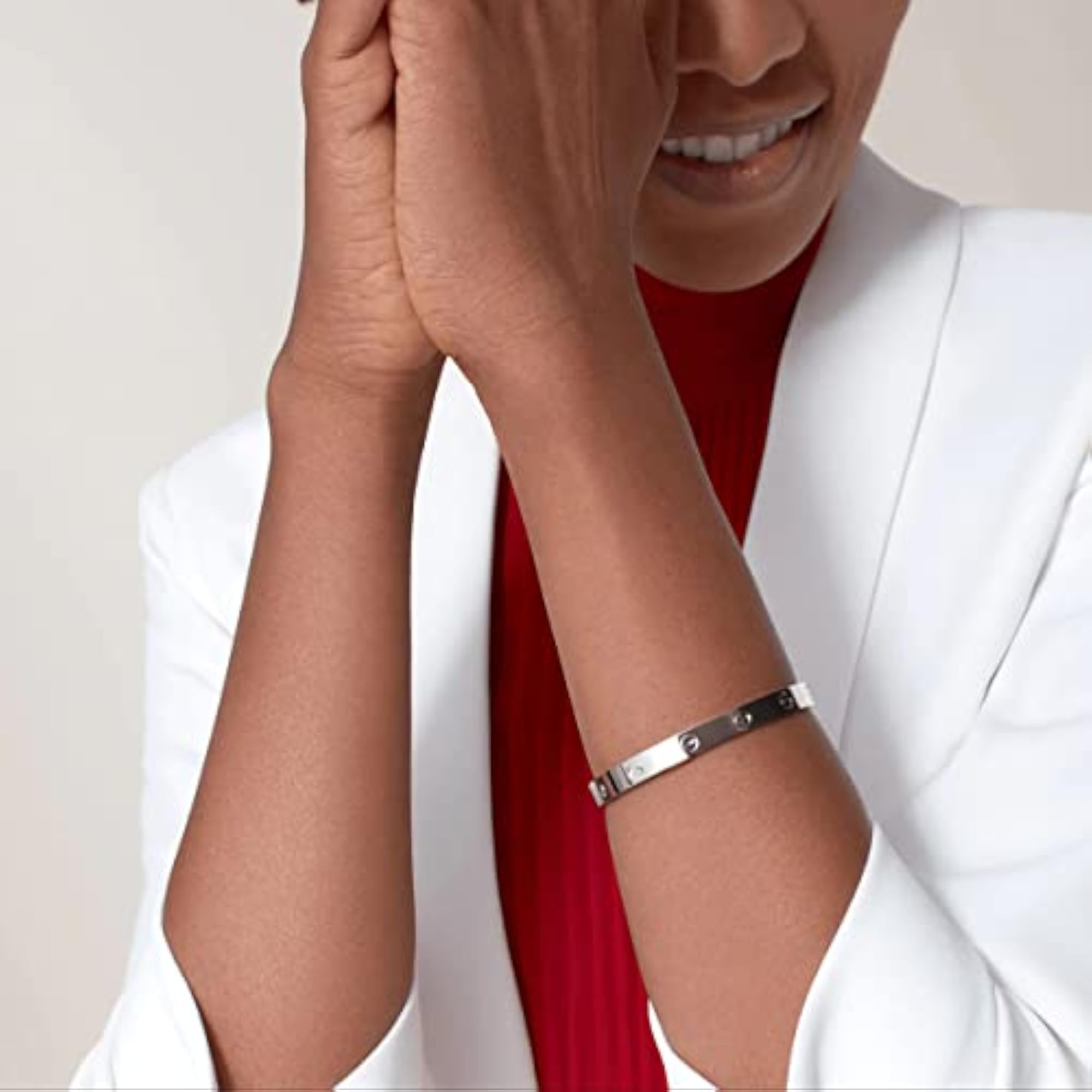 Chic Love Bracelet Plated Gold