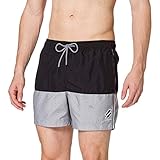 Ce short de bain Crafter dispose d'une taille avec cordon de serrage et de trois poches