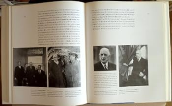 Hardcover Charles de Gaulle: Un sie`cle d'histoire (French Edition) [French] Book