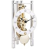 Silberfarbene Oberfläche über Aluminium-Säulen. Messing-Finish über Metallwerk und Pendel.