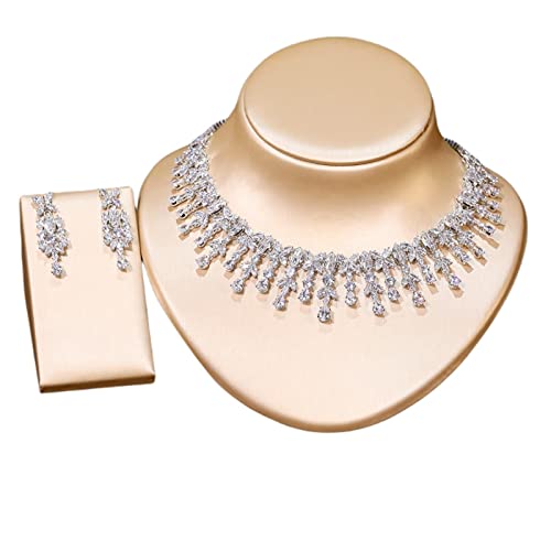 Joyería de compromiso exclusiva: collar con forma de gota fina