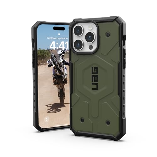 URBAN ARMOR GEAR UAG [Updated Ver] Compatible with iPhone 15 Pro Max Case 6.7' Pathfinder Olive Drab Built-in Magnet Compatible with MagSafe Charging Rugged Military Grade Dropproof Protective Cover