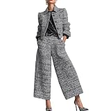 Coupe ajustée : conçu avec une coupe drapée 3D, cet ensemble de smoking offre une coupe ajustée qui flatte votre silhouette. L'élégant revers cranté ajoute une touche jeune et moderne. Associez-le à une chemise noire pour un look minimaliste et raffiné