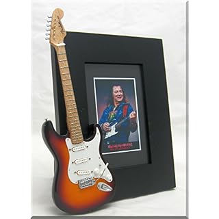 DAVE MURRAY Miniature Cadre Guitare Photo IRON MAIDEN - Les Beatles, Paul McCartney, John Lennon, RIngo Starr, George Harrison