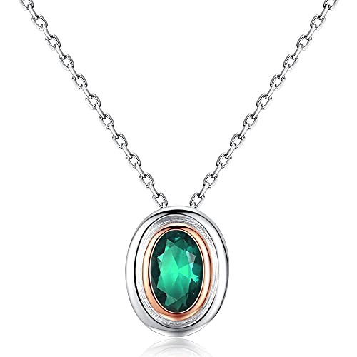 Collier minimaliste pierre verte : l'accessoire géométrique idéal du bureau aux sorties