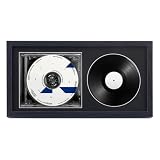 Imprescindible para los fanáticos de la música: ideal para exponer todo tipo de CD que te guste, este marco para álbum transforma las cajas de CD ordinarias en obras de arte mural decorativas para los verdaderos entusiastas de la música.