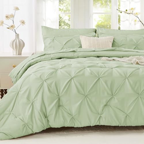 Sasttie Queen Comforter Set, 7-Piece Bed in a Bag, Pintuck Bedding Sets for All Season, Includes Comforter, Flat Sheet, Fitted Sheet, Pillowcases and Pillowshams, Mint