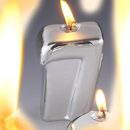 Boxer Number 7 Silver Metallic Candle