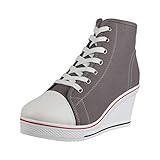 Estilo versátil: combina los zapatos, por ejemplo, con unos vaqueros de cintura alta, una camiseta y una chaqueta vaquera o con una sudadera para un aspecto desenfadado.