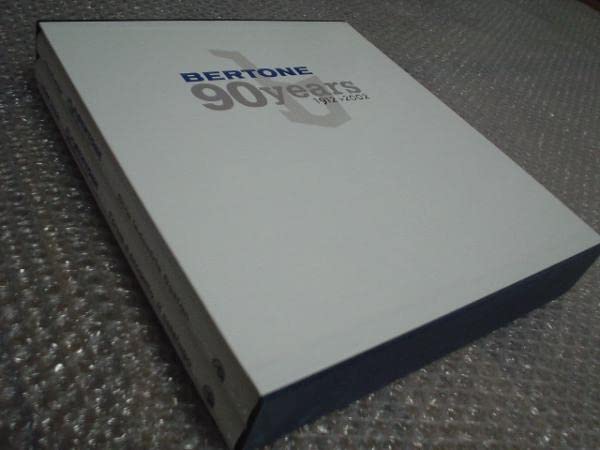 Amazon.co.jp: 洋書ベルトーネ創業90周年記念 写真集2巻セット