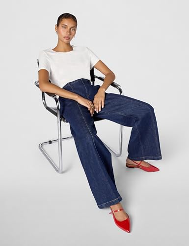 PAIGE Women's Aurora 32 Inch Inseam Jeans2