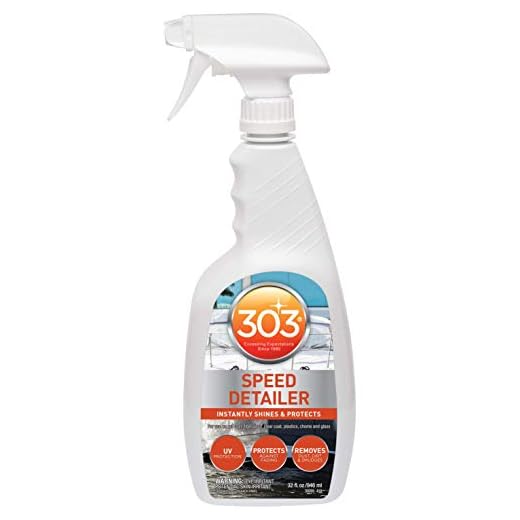 303 Marine Speed Detailer - Instantly Shines and Protects - UV Protection - Protects Against Fading - Removes Dust, Dirt, and Smudges, 32 fl. oz. (30205) Packaging May Vary