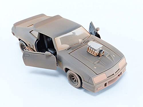 Greenlight 84052 Last Of The V8 Interceptors 1973 Ford Falcon Xb (Weathered Version) 1:24 Scale #TOP3