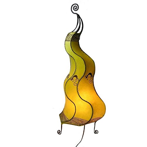 Lámpara de suelo marroqui, de cuero natural tintado y pintado a mano con alheña o henna, modelo Mogador Geco 90 cm Color amarillo