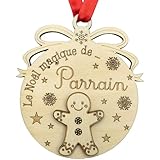 FAITRES PLAISIR à votre famille avec cette boule de Noël personnalisable. Offrez un cadeau unique et traditionnel pour les fêtes de Noël. Ses dimensions généreuses en font l'ornement parfait pour votre arbre de Noël. Cette boule de Noël personnalisée est un cadeau unique et original pour les proches. Elle est gravée avec Parrain ou Marraine, ce qui en fait un cadeau spécial et personnalisé. Les enfants pourront faire ce joli cadeau original et de matière noble pour souhaiter un joyeux Noël.