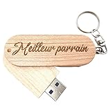 ➡ CASTAGNOU - Somos una empresa familiar creada en 2018. Castagnou no es solo la creación y la personalización de bolígrafos de madera de olivo, sino que también personalizamos todo tipo de objetos de madera según tus deseos: llaveros, cajas USB, tablas de aperitivos, tarros para lápices, servilletas, posavasos etc.