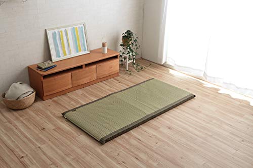 イケヒコ い草 クリア マット くつろぎ お昼寝 抗菌防臭 消臭 シンプル 小林製薬コバガード使用 約70×150cm ブラウン #7559289