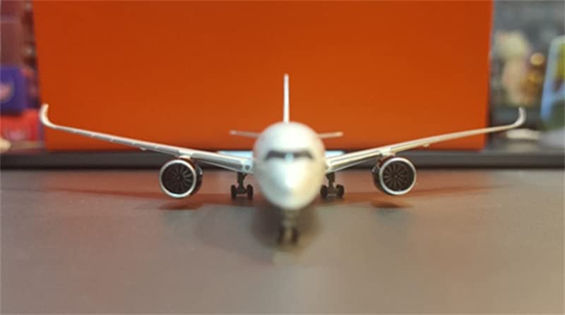 1/400ダイキャストモデル JC Wings STARLUX 航空 A350 Amazon.com: for JC Wings for Starlux Airlines for Airbus