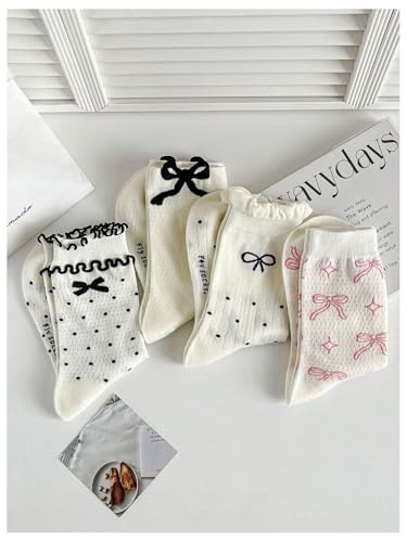 Image of WDIRARA 4 Pairs Ladies Bow Ruffle Socks