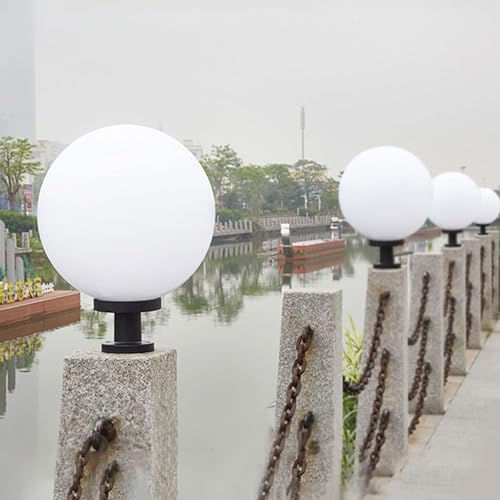 Luz de poste XANAYXWJ impermeable para iluminar con estilo el jardín de tu villa 2