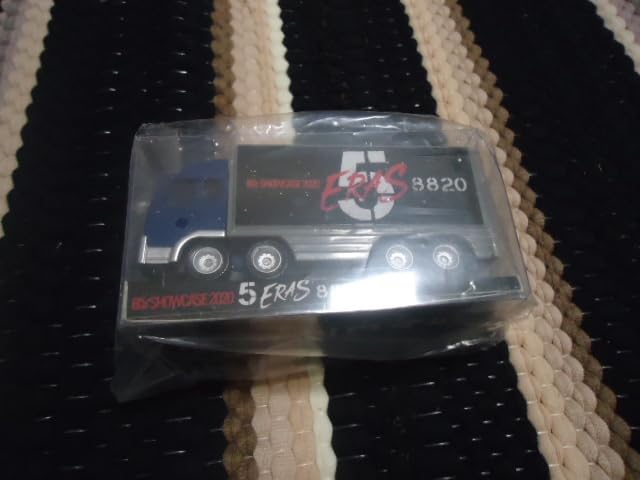 Amazon.co.jp: B'z ツアートラック SHOWCASE 2020-5ERAS 8820