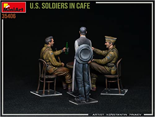 Miniart 1:35 - US Soldiers in Cafe, Unpainted - Image 4