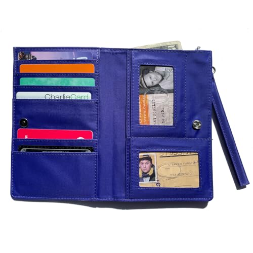 Image of Big Skinny Women's Plus Size myPhone Bi-Fold Slim Wallet, Holds Up to 20 Cards