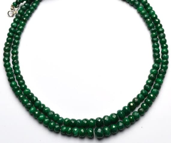 Corindon naturel émeraude en perles facettées de 5 à 9mm pour haute joaillerie