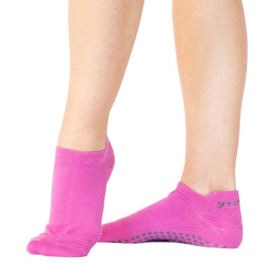 Great SolesOmbre, Sport, and Novelty Print Non Skid Socks for Women - Non Slip Grip Yoga Socks for Pilates, Barre, Ballet