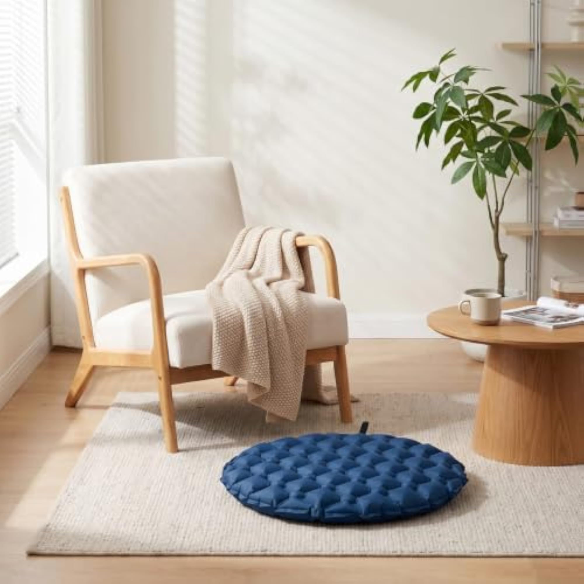 Packable Inflatable Seat Cushion with Pouch