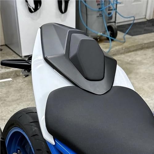 Accessoires moto carénage GSX-8S capot selle arrière housse passager 2024