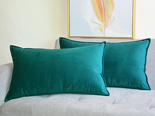 Lutanky Peacock Green Velvet Cushion Covers 30 x 50 cm Decorative Rectangle Throw Pillow Covers (Pack of 2) Soft Oblong Piped Pillowcases for Sofa Bedroom with Invisible Zipper 12x20 Inch