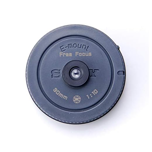 Xuan Focus Free 30mm F/10 Body Cap Lens Pancake Lens Street Photography (Sony E Mount)