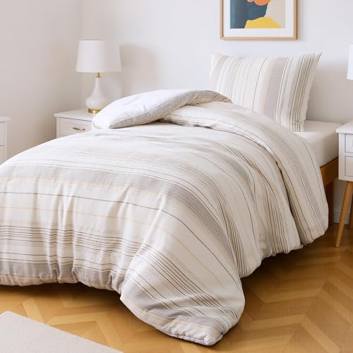 Image of Amazon Basics Comforter Set, 2-Piece Jacquard Comforter and Pillow Sham, All-Season Bedding, Twin, Beige Striped