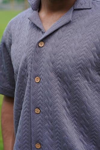 Image of Men's Kint-Textured Half Sleeve Spread Collar Shirt
