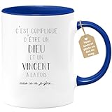 quotedazur - Mug Compliqu� D'�tre Un Dieu Et Un Vincent Mais �a Va Je G�re - Cadeau Humour Pr�nom - Id�e Cadeau Famille Saint Valentin - Tasse Pr�nom Vincent