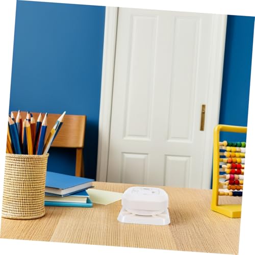 Perforatrice d'angles pour scrapbooking et création d'enveloppes