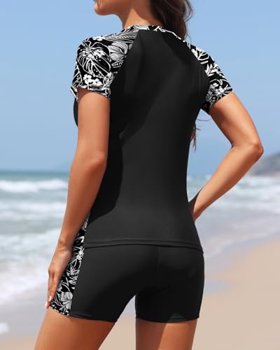 Image of Daci Short Sleeve Rash Guard 2 Piece Swimsuits with Bord Shorts
