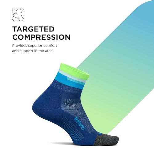 Image of Feetures Elite Light Cushion Quarter Solid - Sport Sock with Targeted Compression