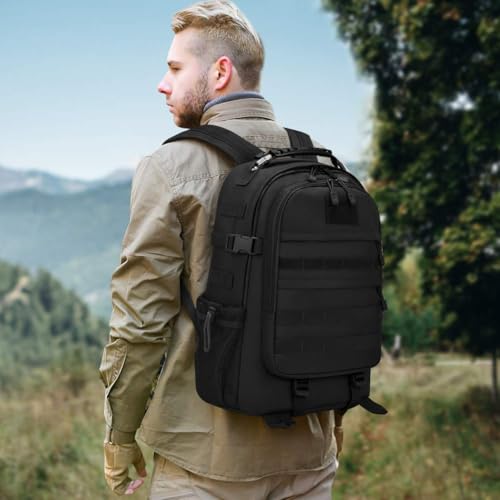 Foto von VINBAGGE Rucksack Molle Taktische Motorrad Wanderrucksack Outdoor Wasserdicht Trekkingrucksack 35L/40L Campus Daypack Jagdrucksack Schulrucksack mit USB-Anschluss für Jungen Herren - Schwarz