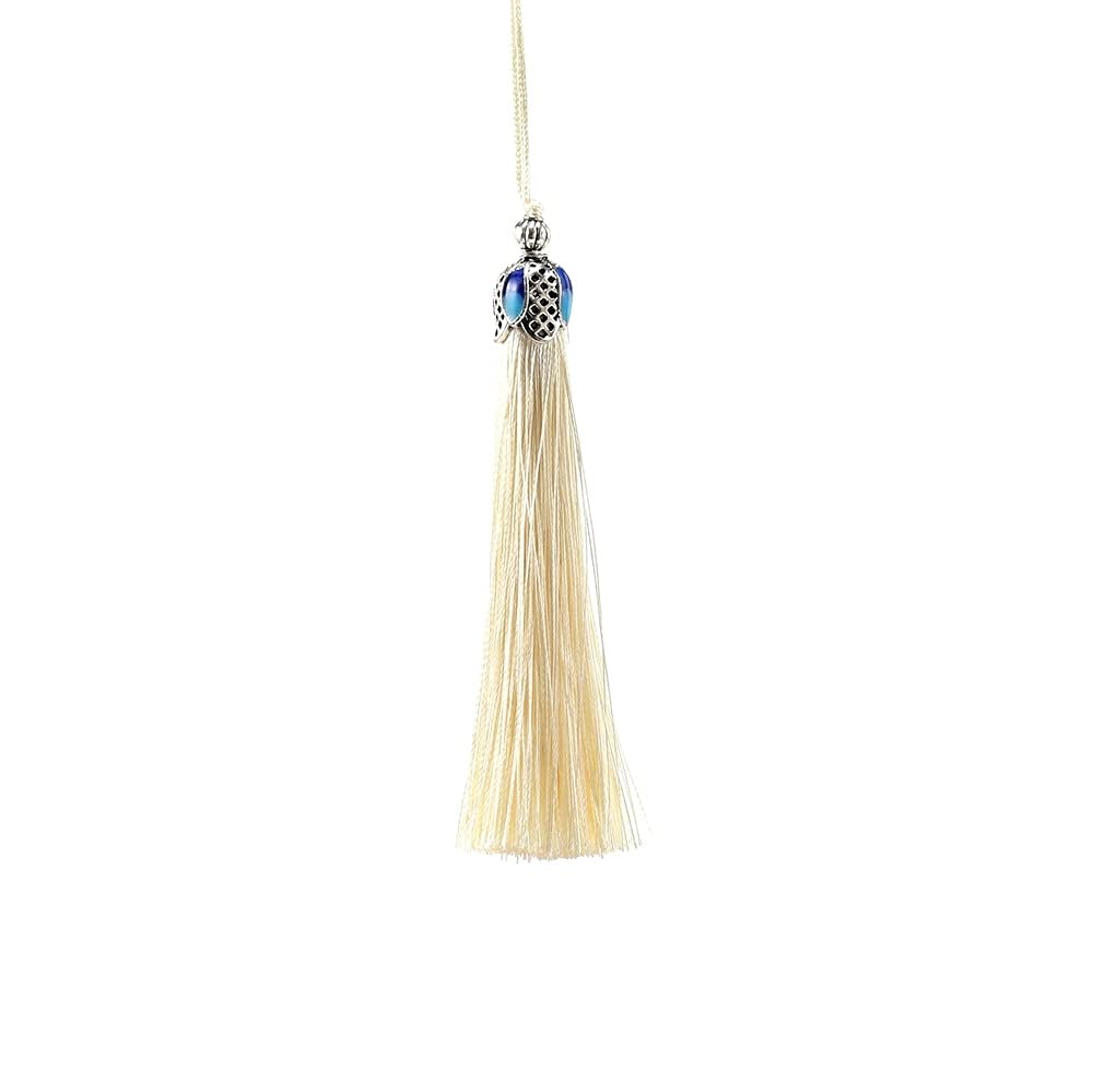 Petits pompons de 10 cm en coton beige pour sublimer vos clés et sacs