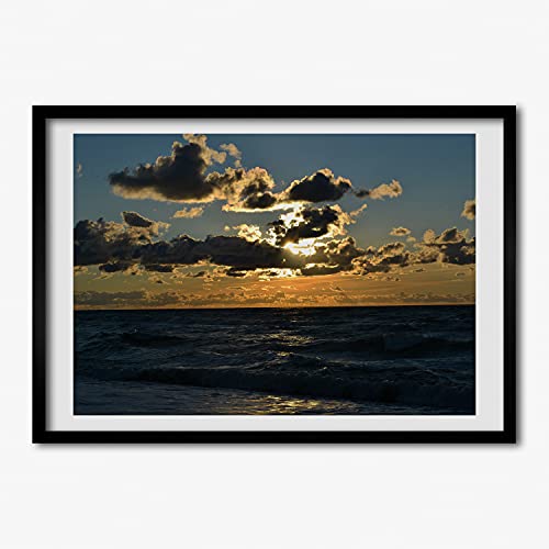 Cadre photo 70x50 cm pour instaurer une ambiance zen avec l'affiche marine Tulup en bois MDF