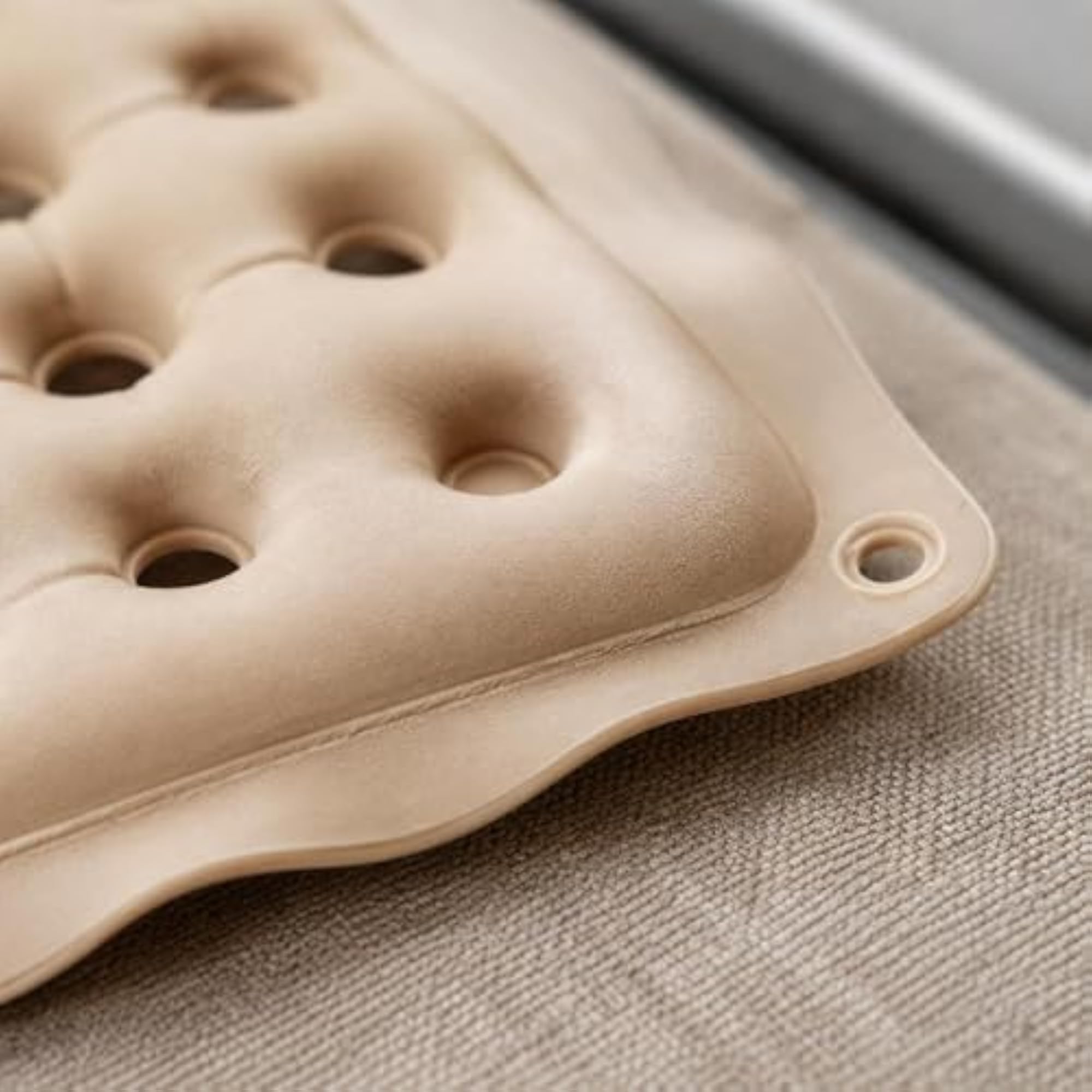 Inflatable Seat Cushion with Hand Pump