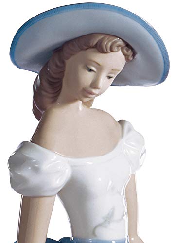 LLADRO 磁器人形 女性 フィギュア Amazon.co.jp: LLADRÓ Fragances and Colors 女性用置物磁器女性