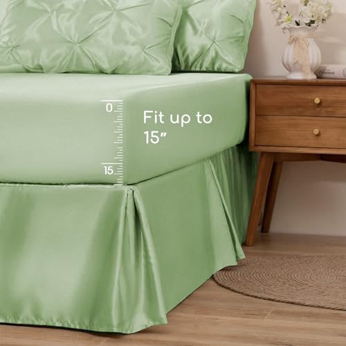 MR&HM Satin Comforter King 7 Pieces - Luxurious Pinch Pleat Bedding Set with Comforter, Flat Sheet, Fitted Sheet, Pillowcases & Shams, Super Silky Soft Bed Set for All Season (King, Light Sage)