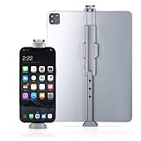 Este soporte de trípode para iPad está equipado con 6 agujeros de tornillo estándar de 1/4 pulgadas, que se encuentran en la parte inferior y trasera de la abrazadera de tableta, soporta diferentes modos de montaje para satisfacer tus necesidades. Las roscas estándar de 1/4"-20 se pueden montar en trípode o cualquier accesorio con tornillo estándar de 1/4".