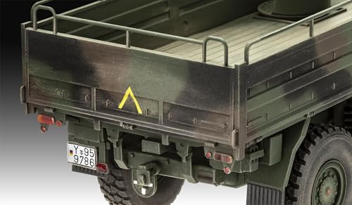 Revell 03367 Man 10t Milgl 8x8 Truck Maßstab 1:35 – ungebautes/unlackiertes Plastikmodellbausatz