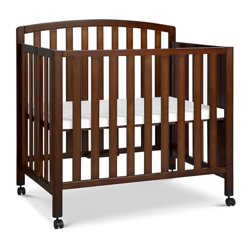 DaVinci Dylan 3-in-1 Portable Mini Crib