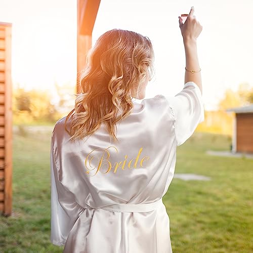 Berlune 3 Pcs Bride to Be Gift Sets Bridal Shower Gift Bride Robes Slippers Tote Bag for Bachelorette Wedding Party3