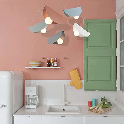 Suspension macaron bleu E27 pour éclairer une chambre d'enfant douillette